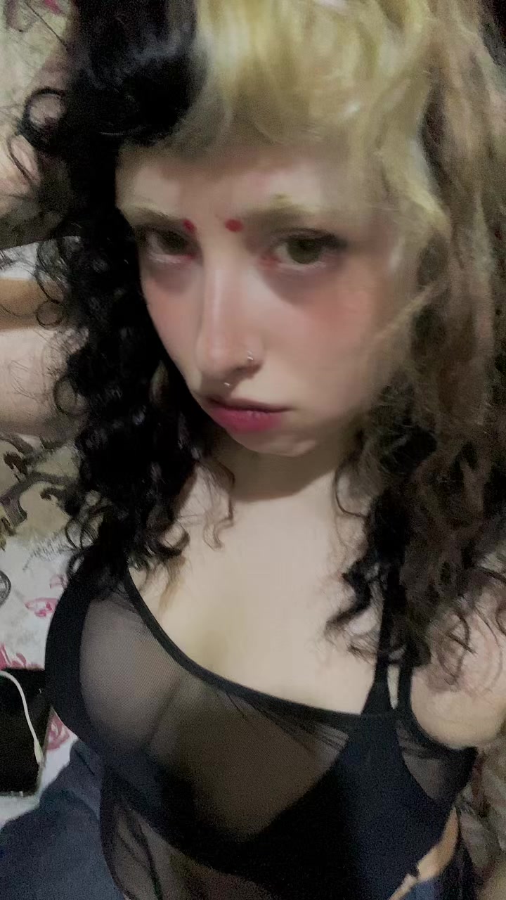 @LadyDra9on