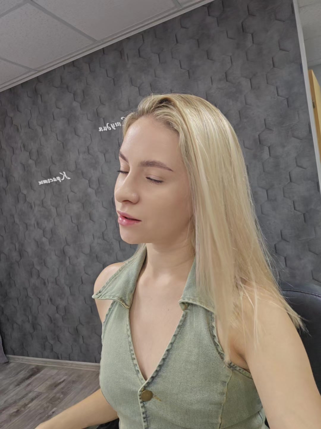 @krisoooon