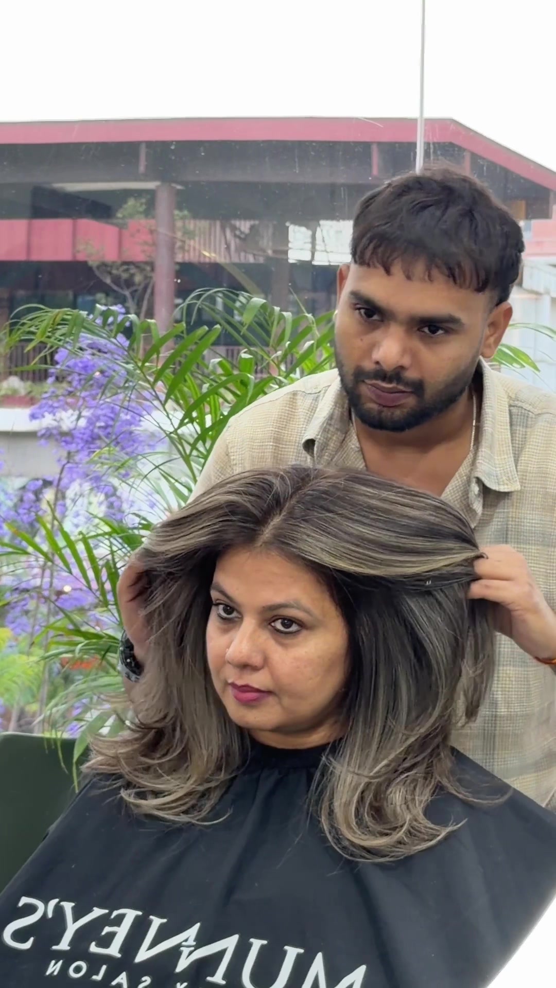@Munney salon