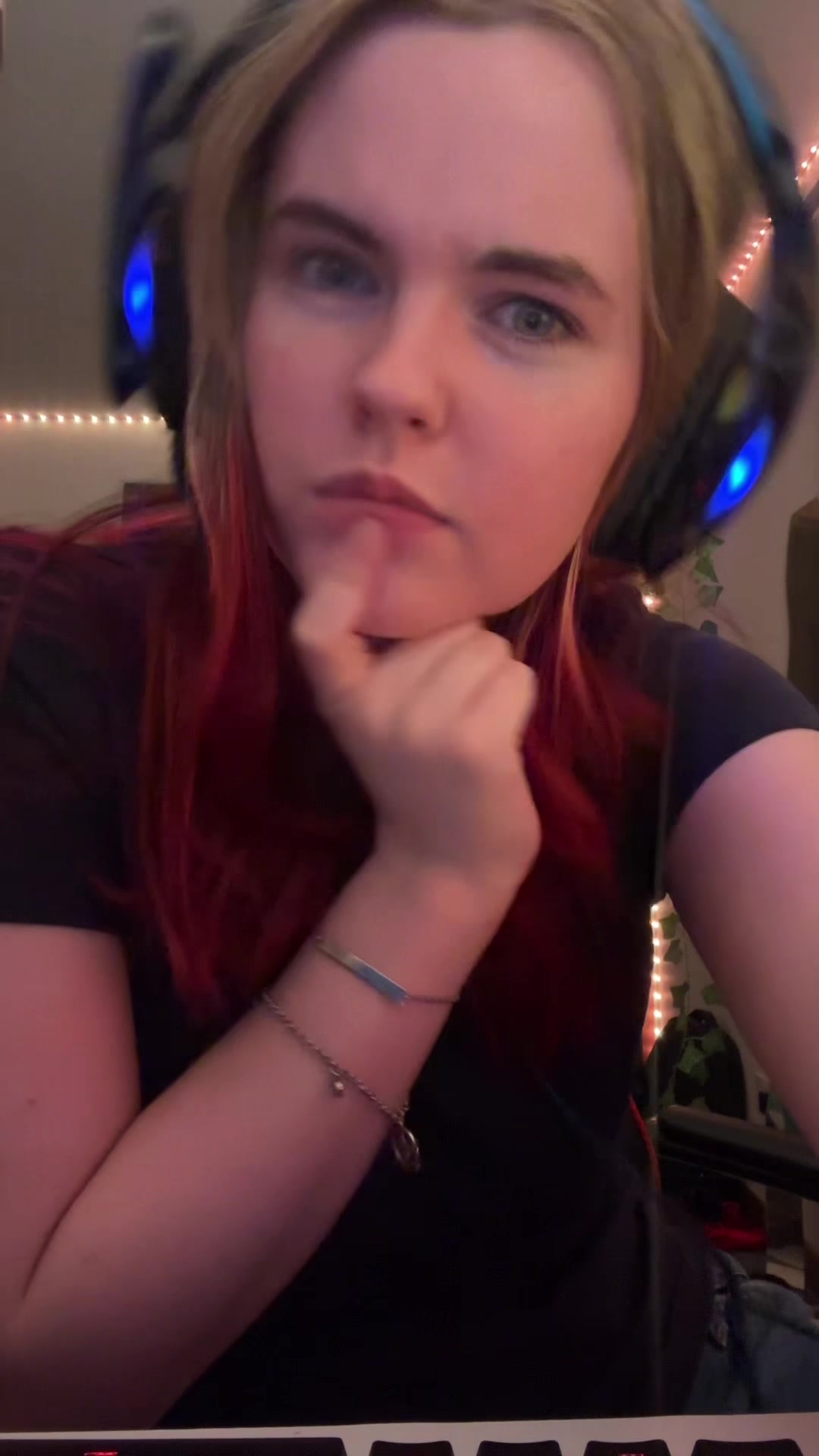 @Fern <3 streamer 😝