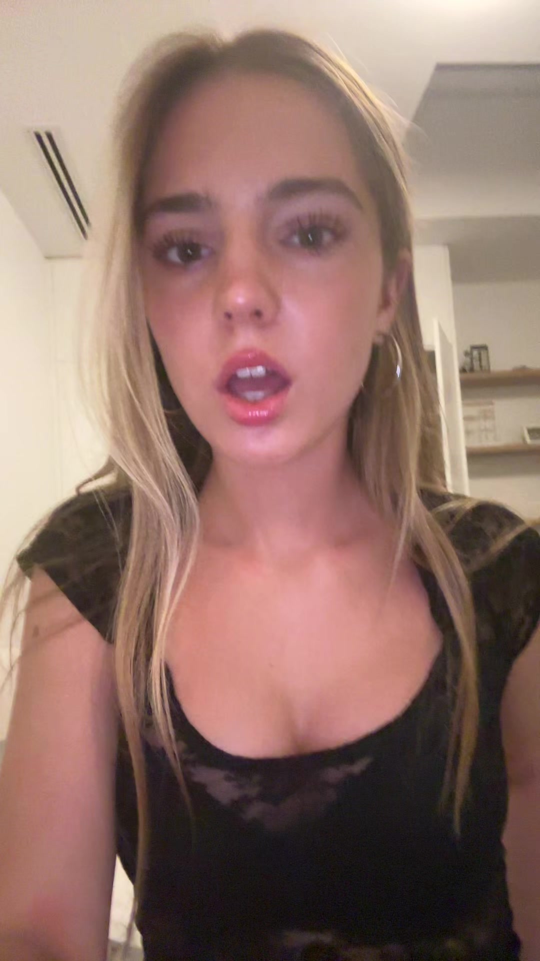 @miraaaa