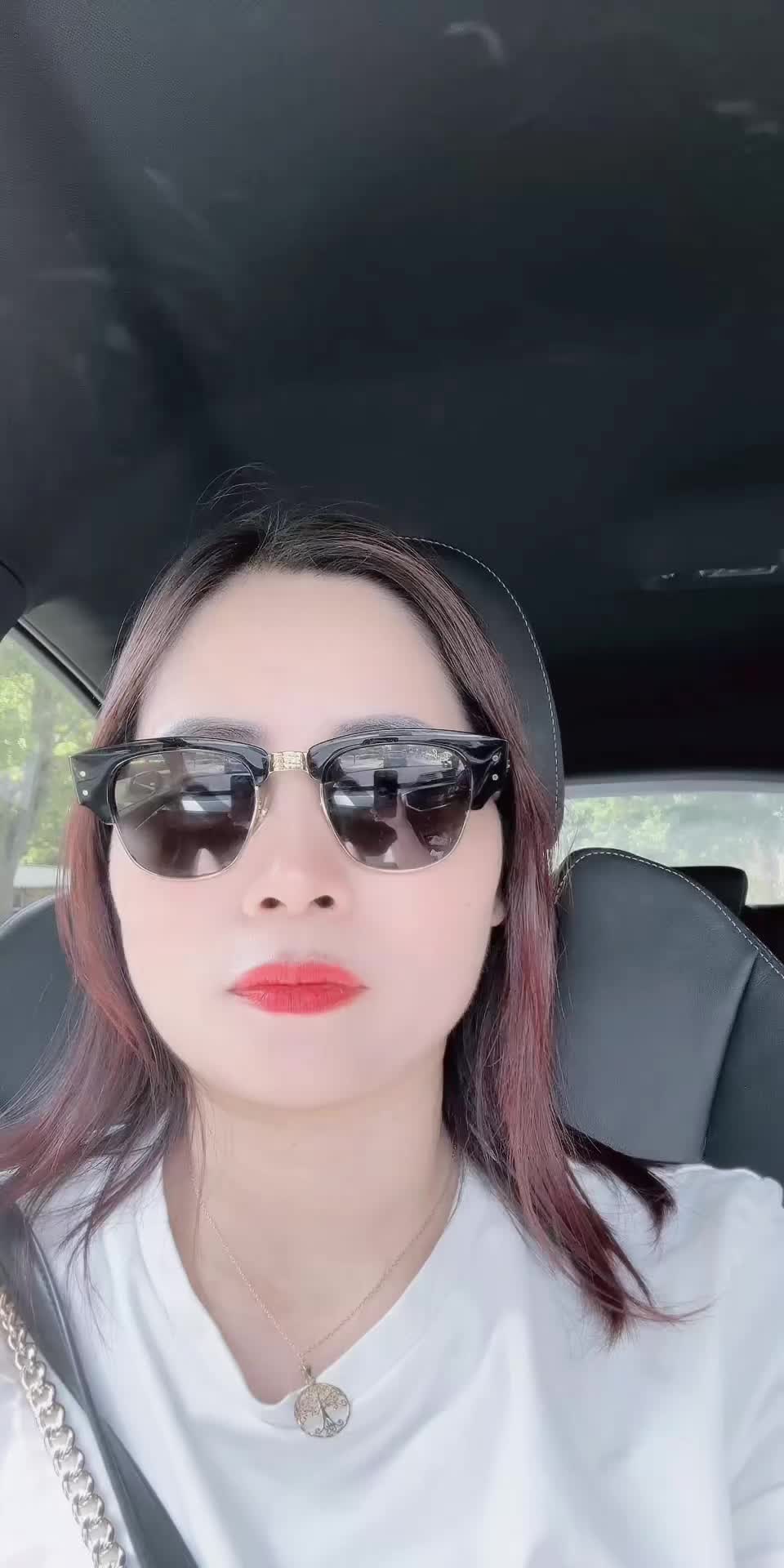 @Huyền Vũ 🇻🇳🇬🇧