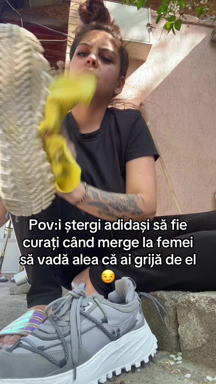@Daniela Gabriela