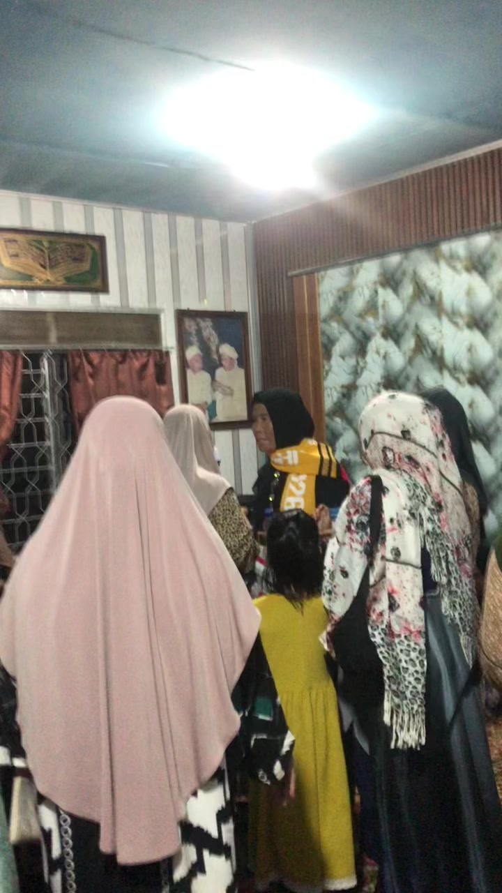 @𝓜𝓪𝓶𝓪 𝔃𝓾𝓱𝓭𝓲 🌻