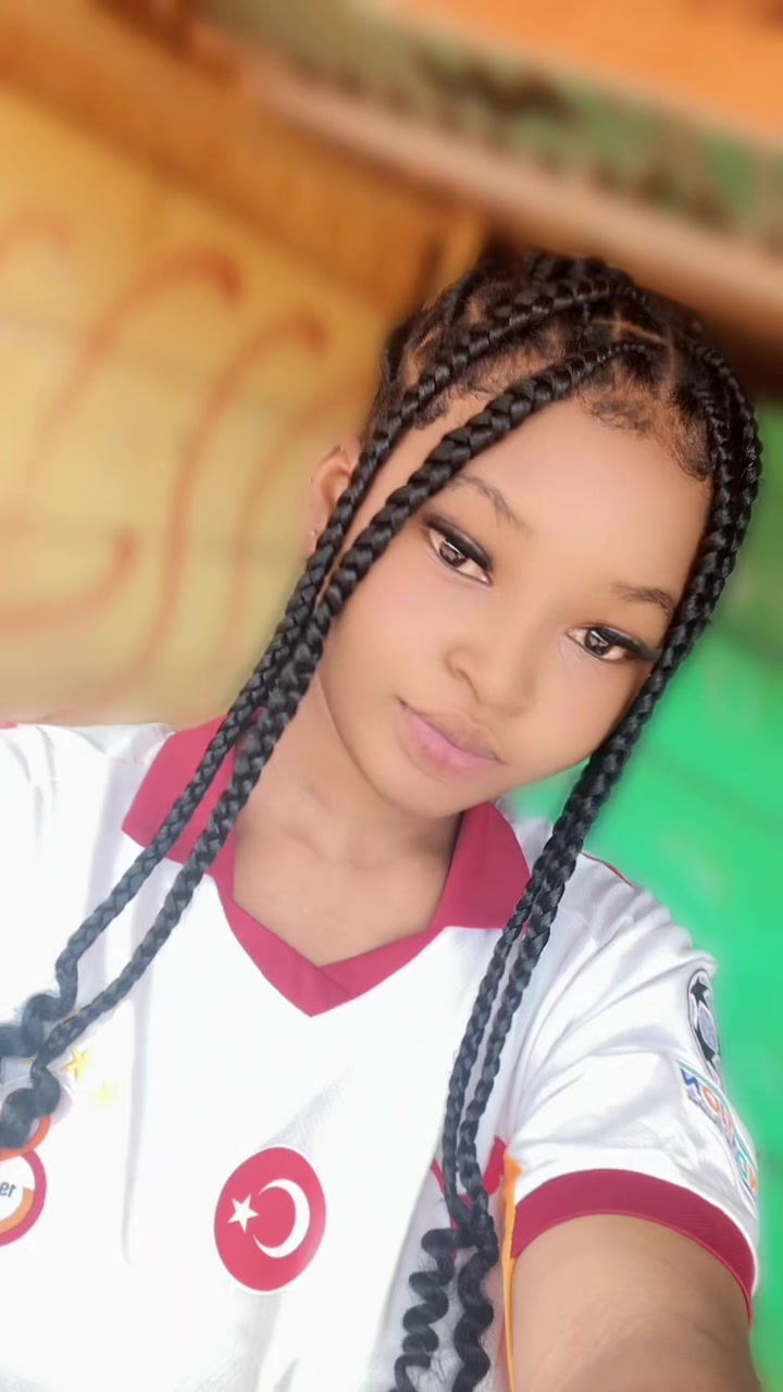 @Amina aminaxbgxvdAmi