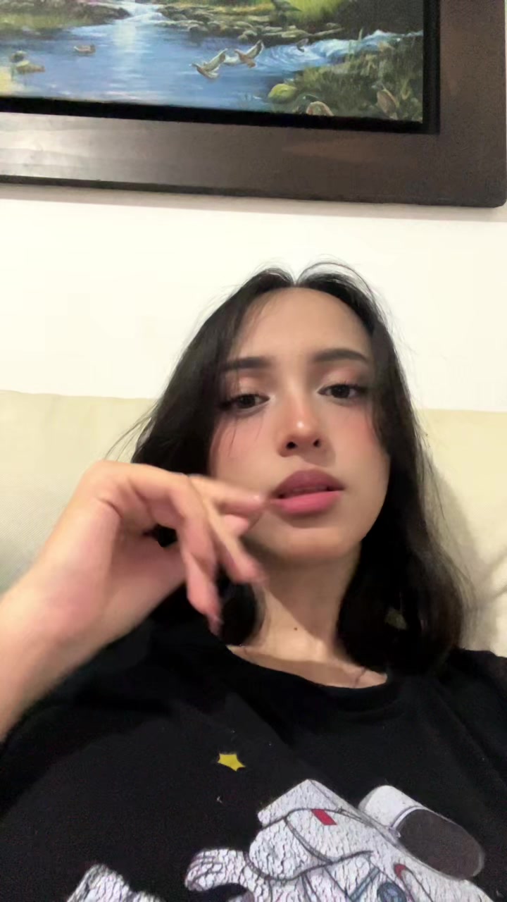 @HilaryRhodes
