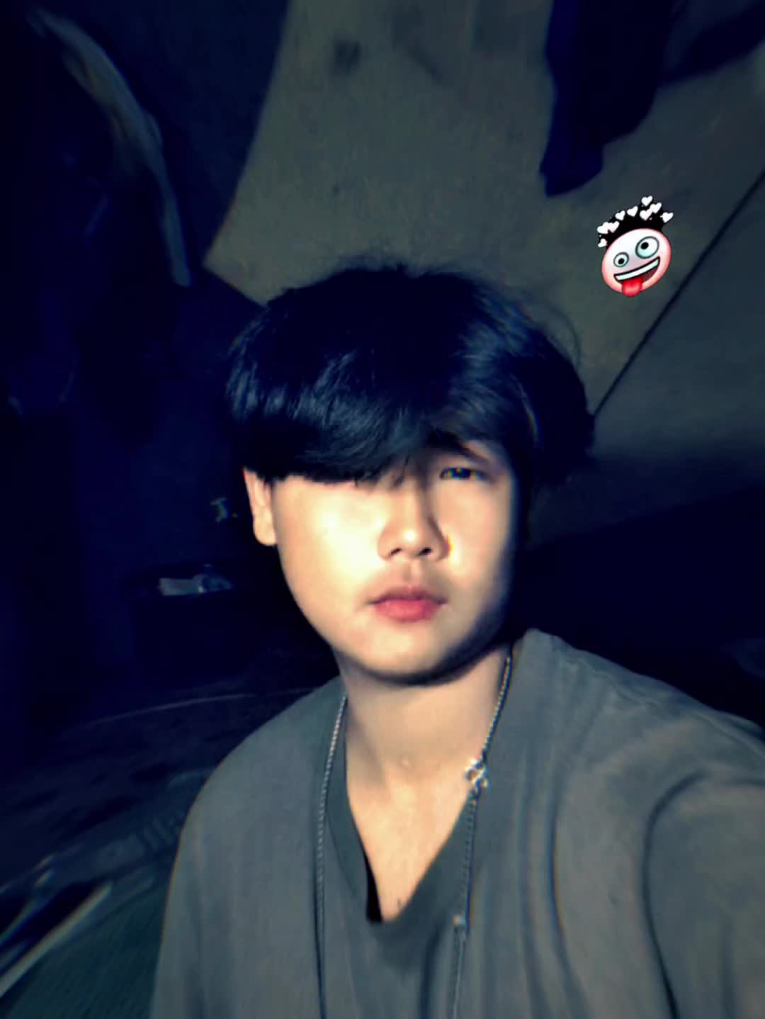 @💢💢(Myat Thu)💢💢