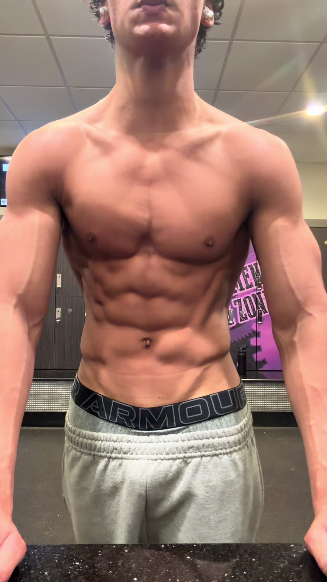 @aaasssdddfq1