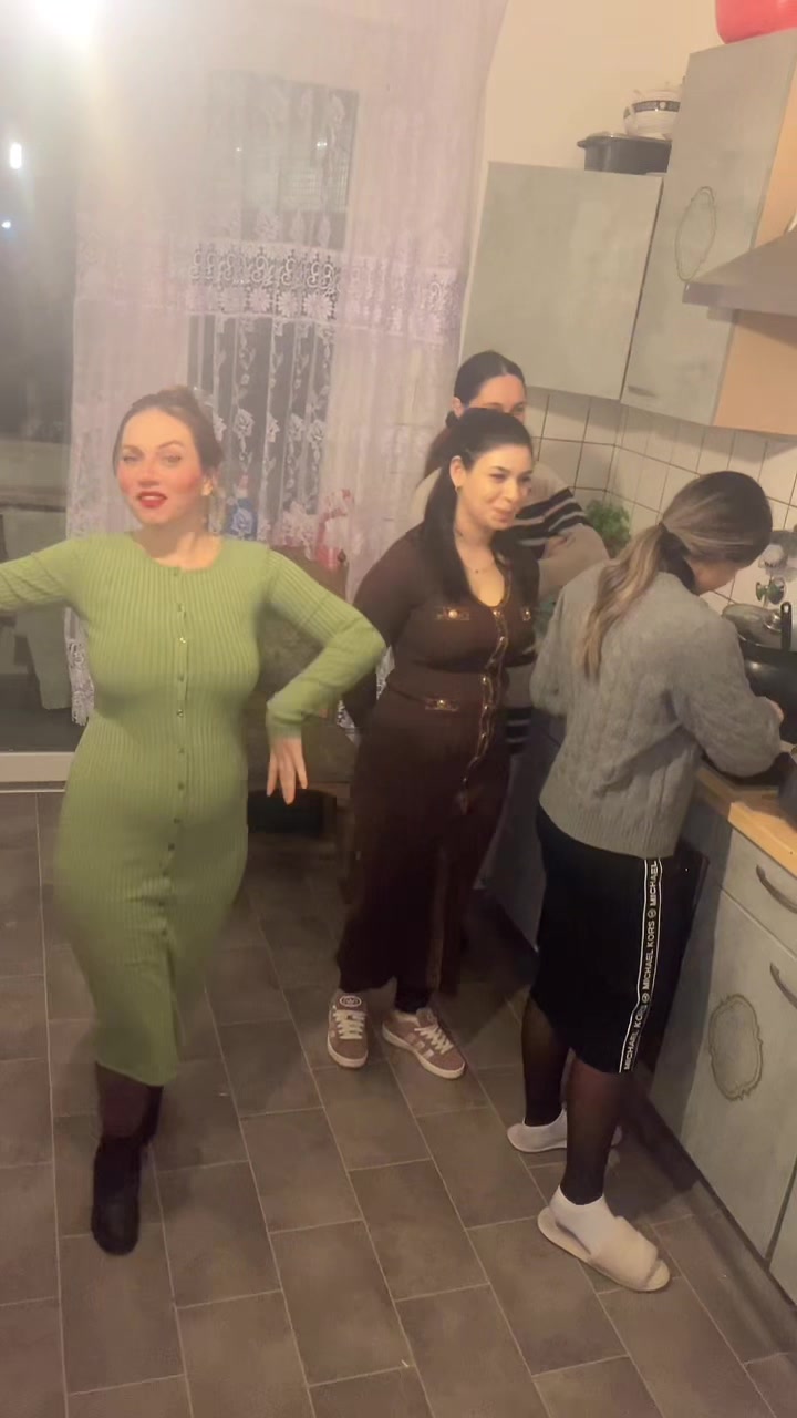 @Adriana Novac