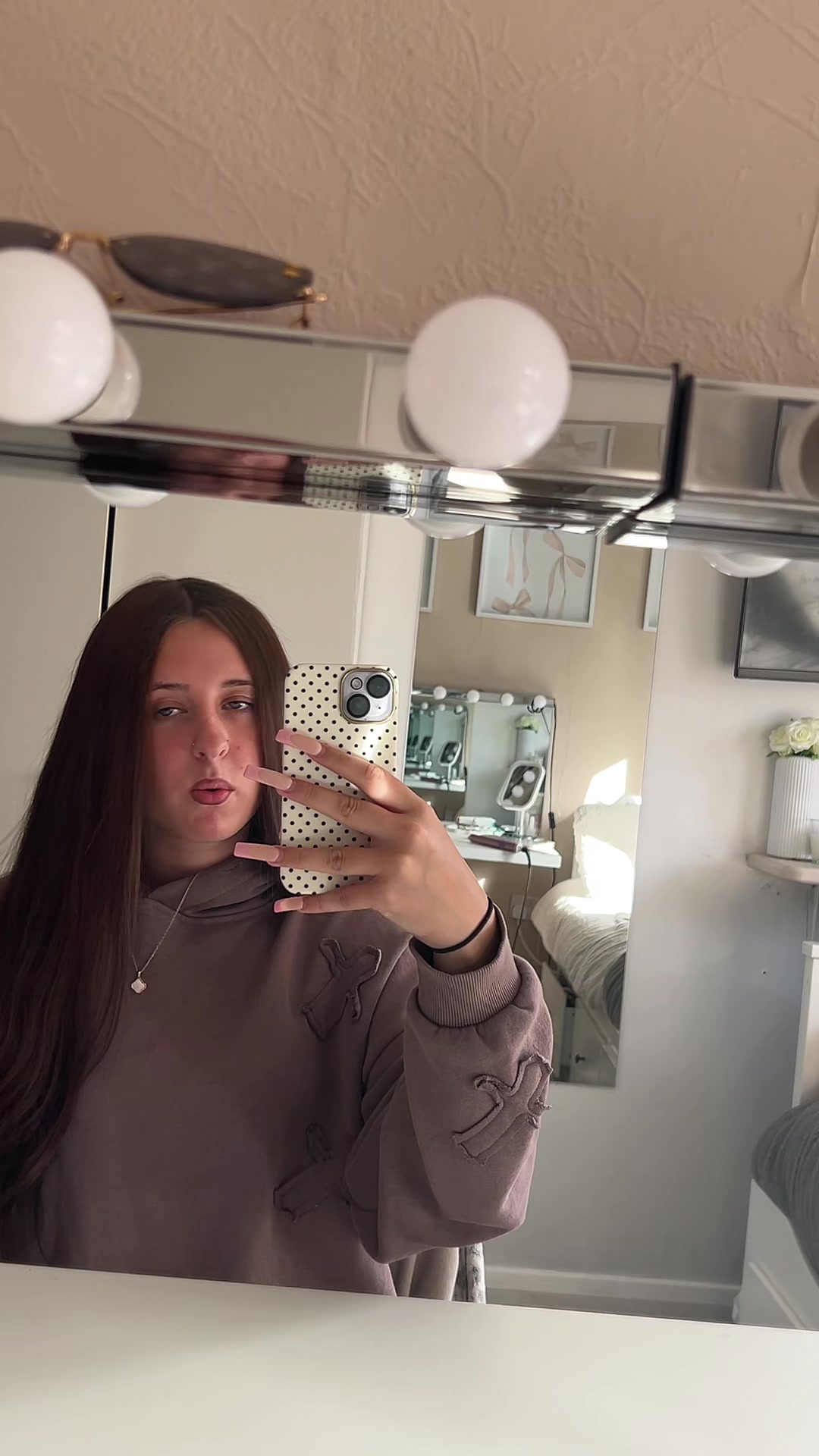 @zara-paige🪭