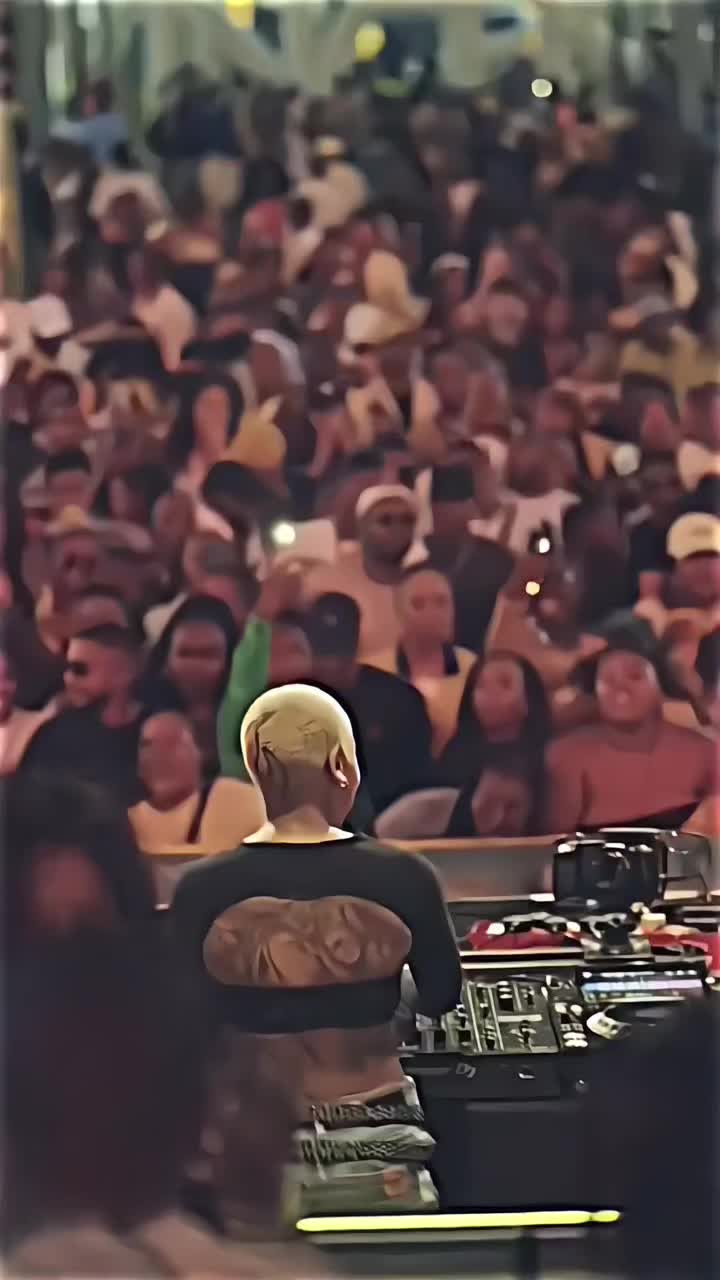 @ᴍᴇɢᴀ ᴇᴅɪᴛᴢ