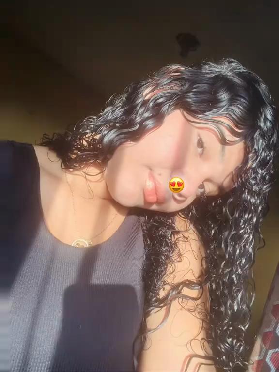 @Anny👑