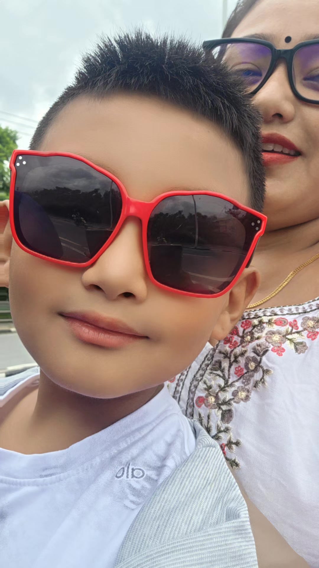 @Divyansh❤️🕊️🌏️