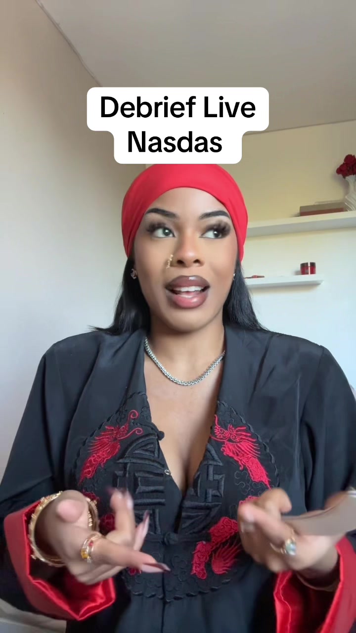 @Amicha&iuml;🥷🏽