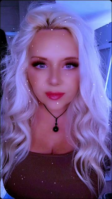 @❤️✨ Denise ✨❤️