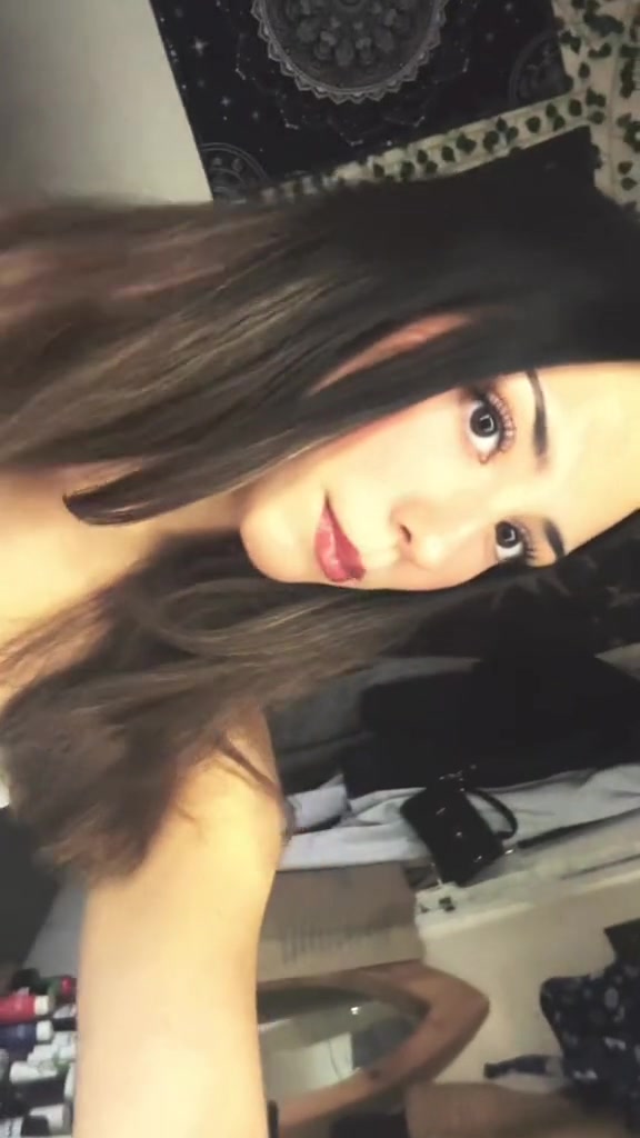 @maisieᥫ᭡.
