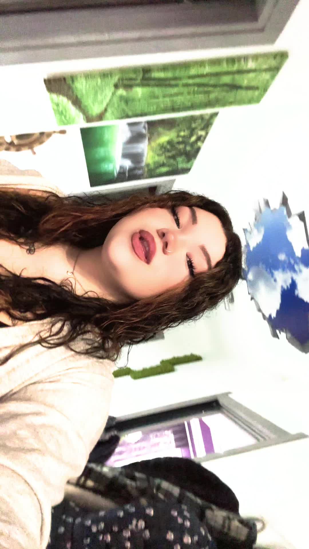 @noemiii