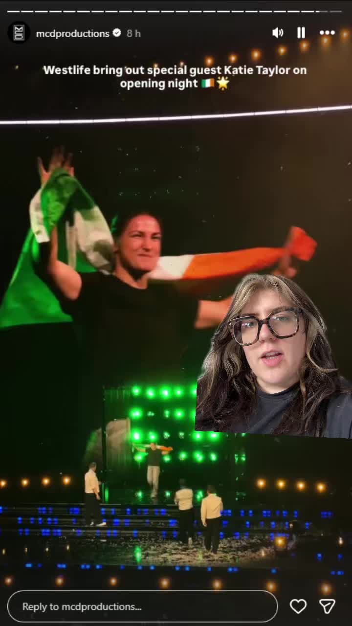 @Fionnuala | Comedy + Stories