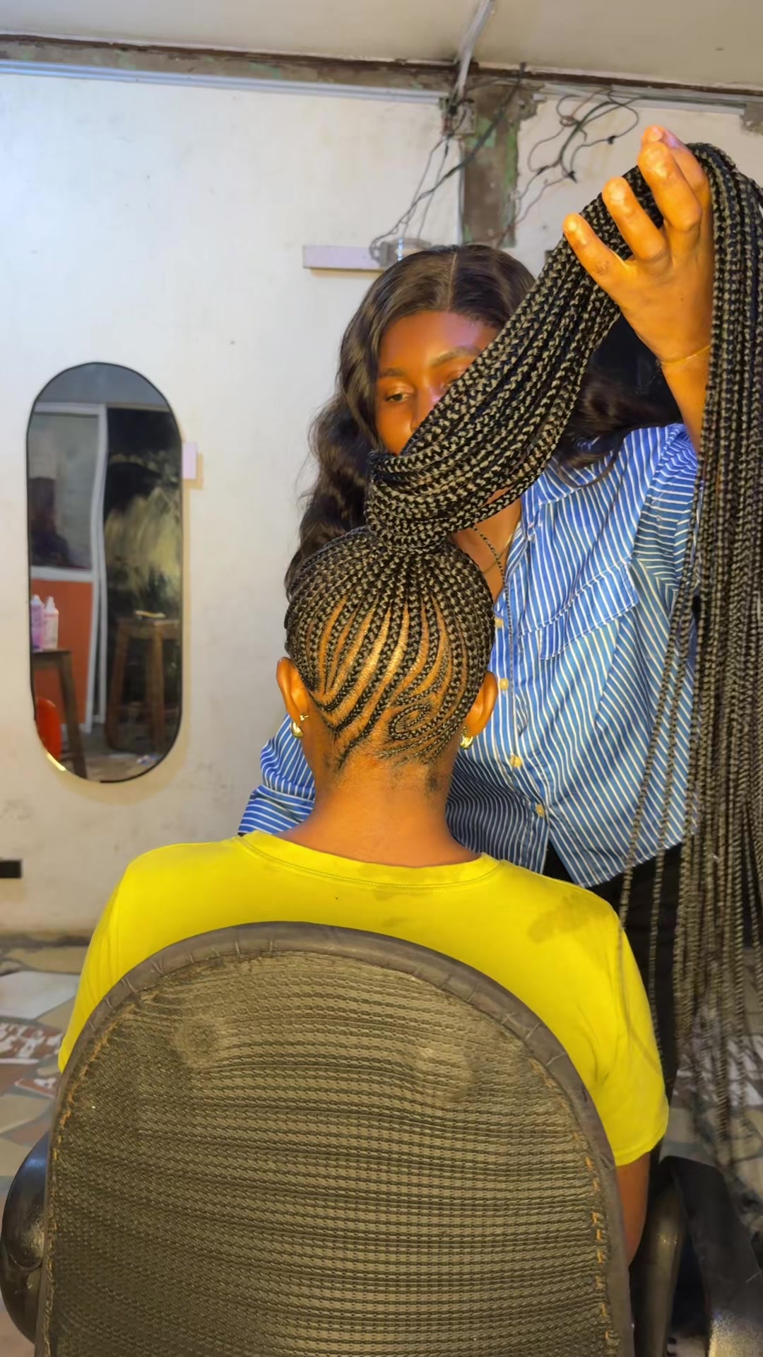 @HairbyKamso