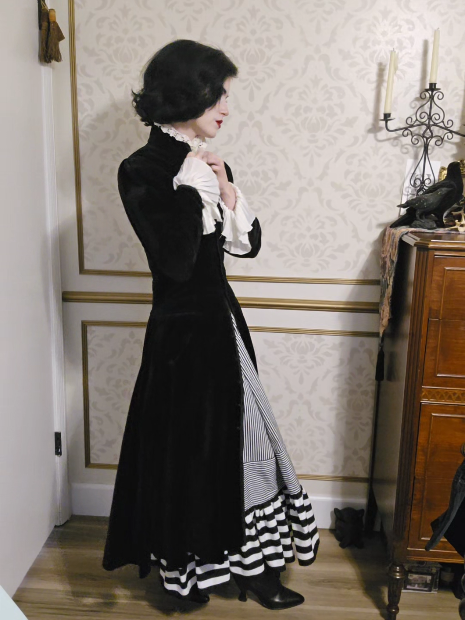 @maudlinoddity