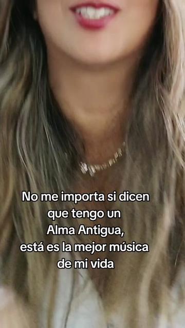 @KARLA PAOLA 🎧🎸🫶