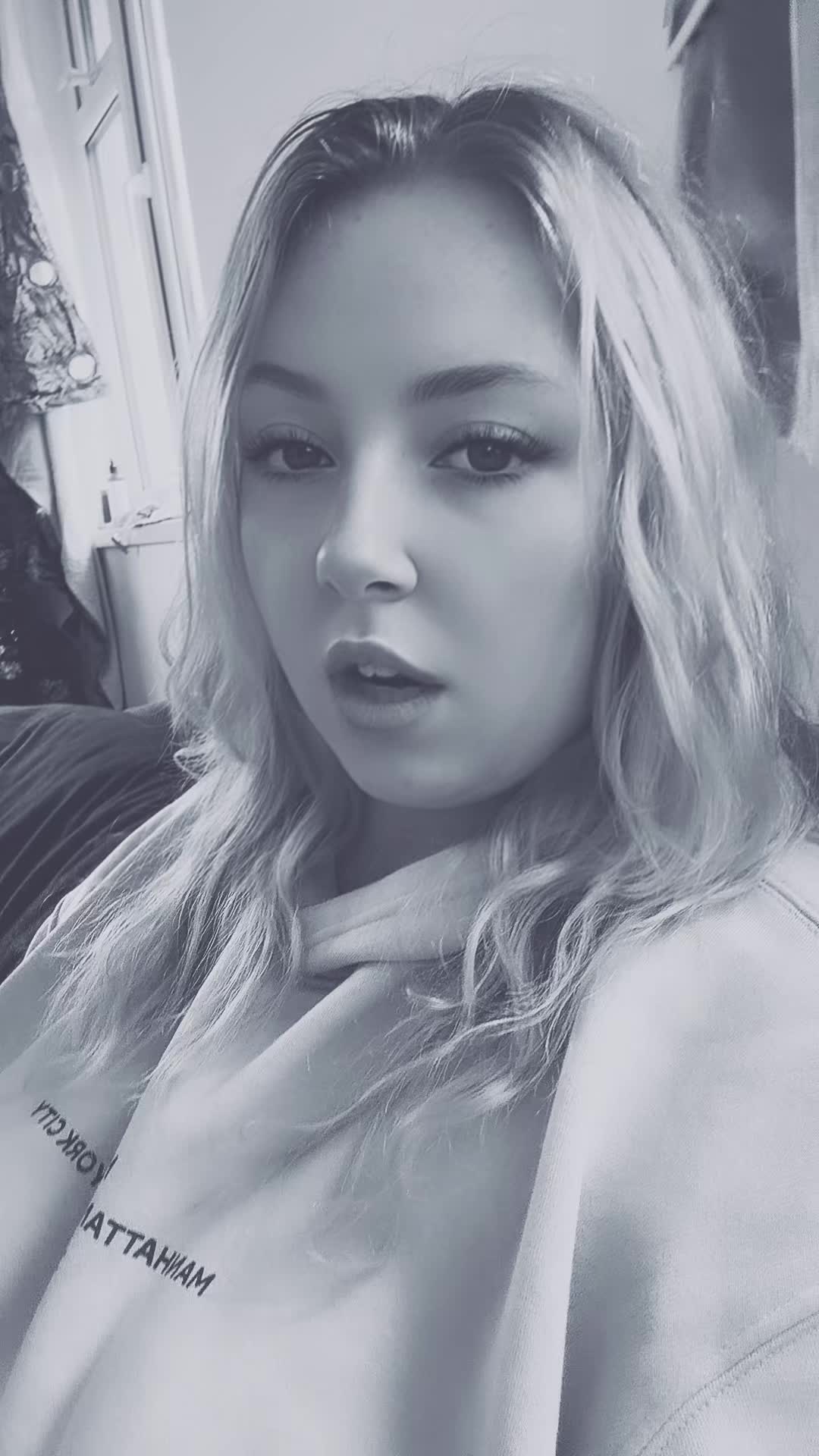 @Rosie-Mae