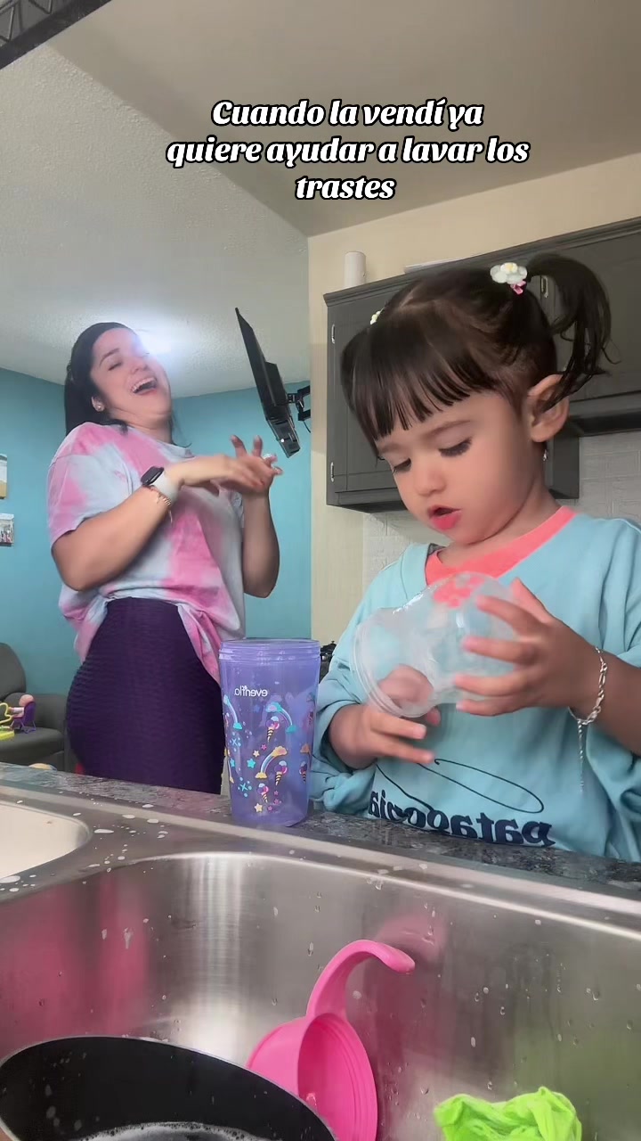 @Areli Molina
