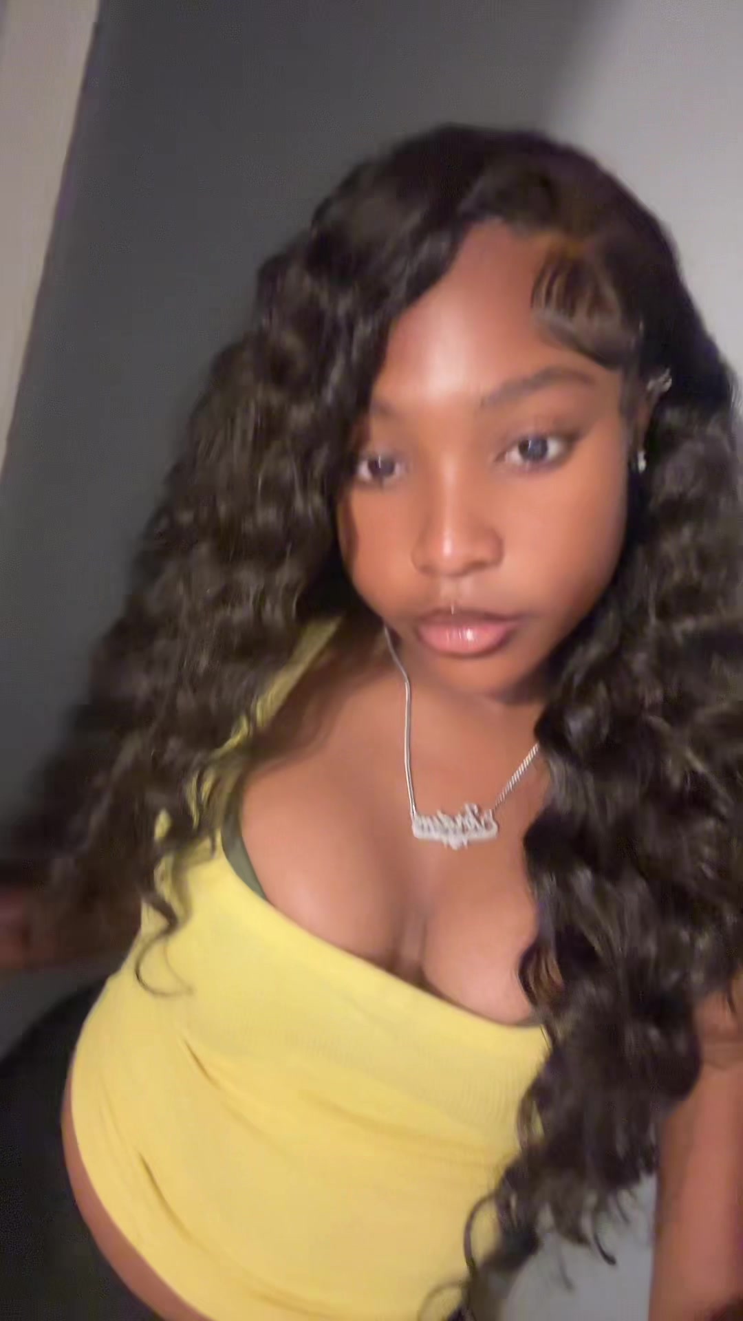 @randomsexygirlaccount