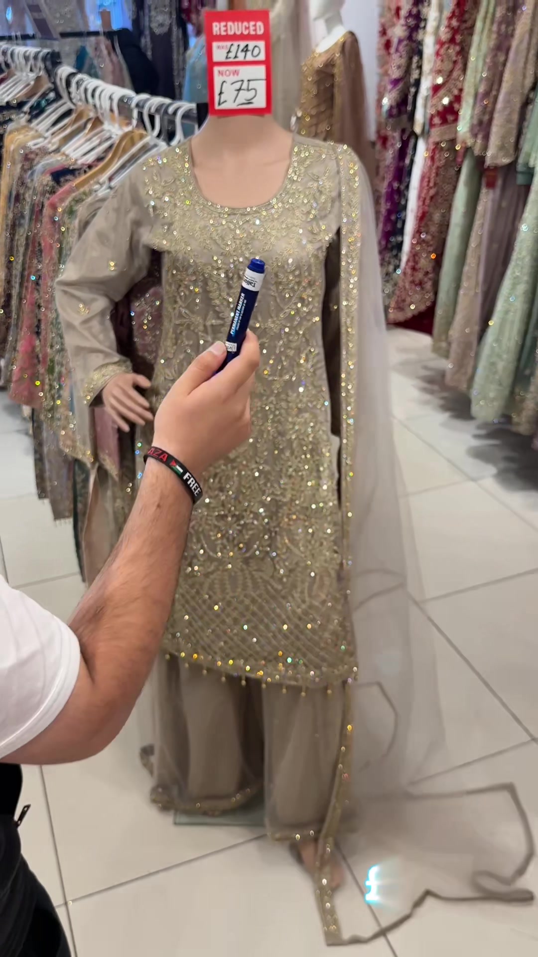 @Zaiba Collection