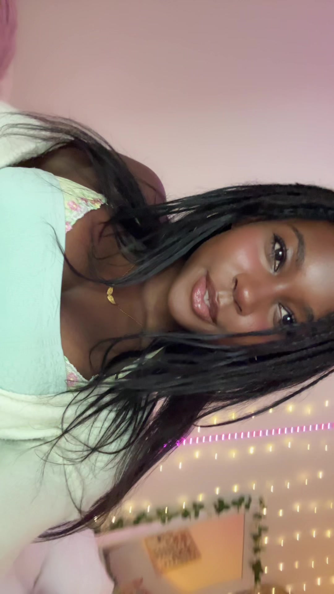@naomipinkpink