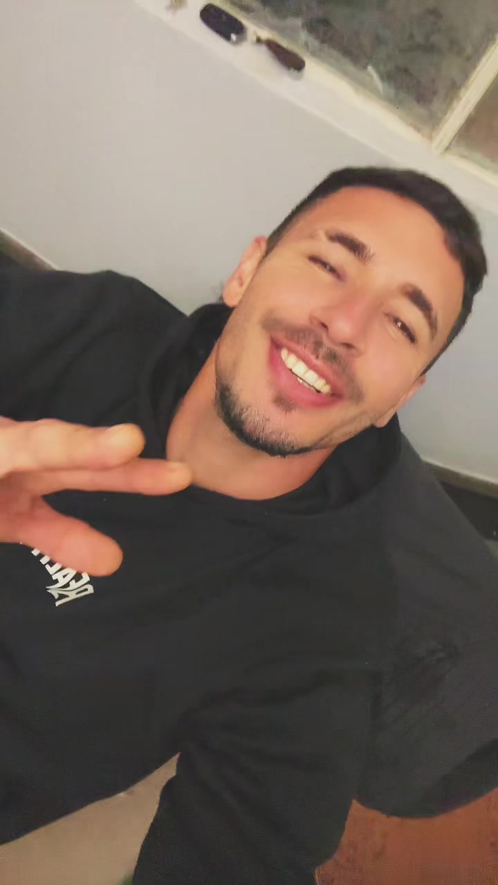 @Moi