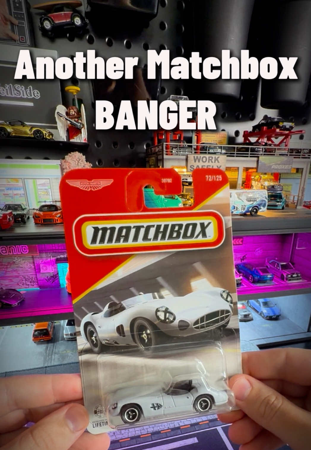 @DiecastBodega