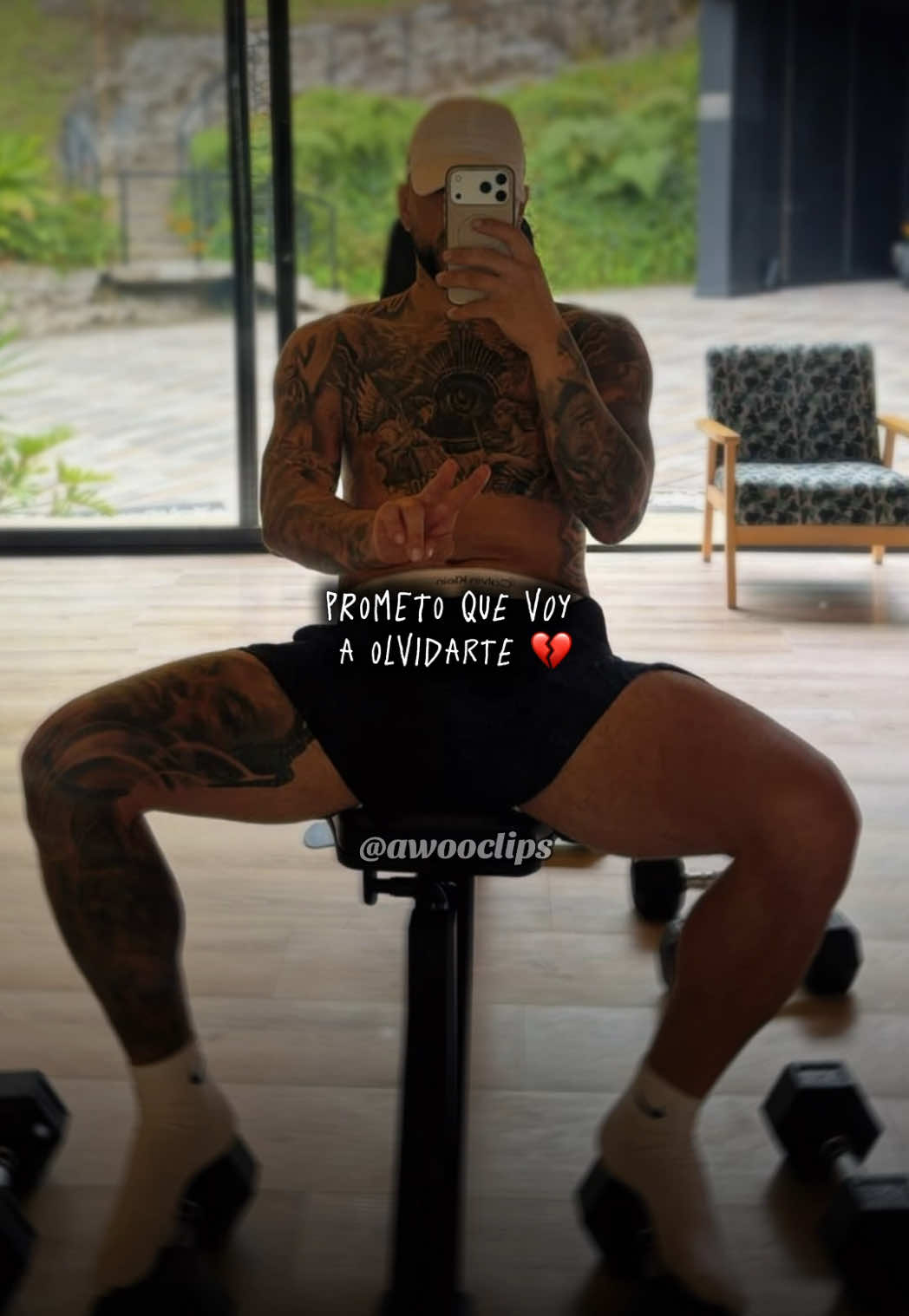 @AWOOCLIPS