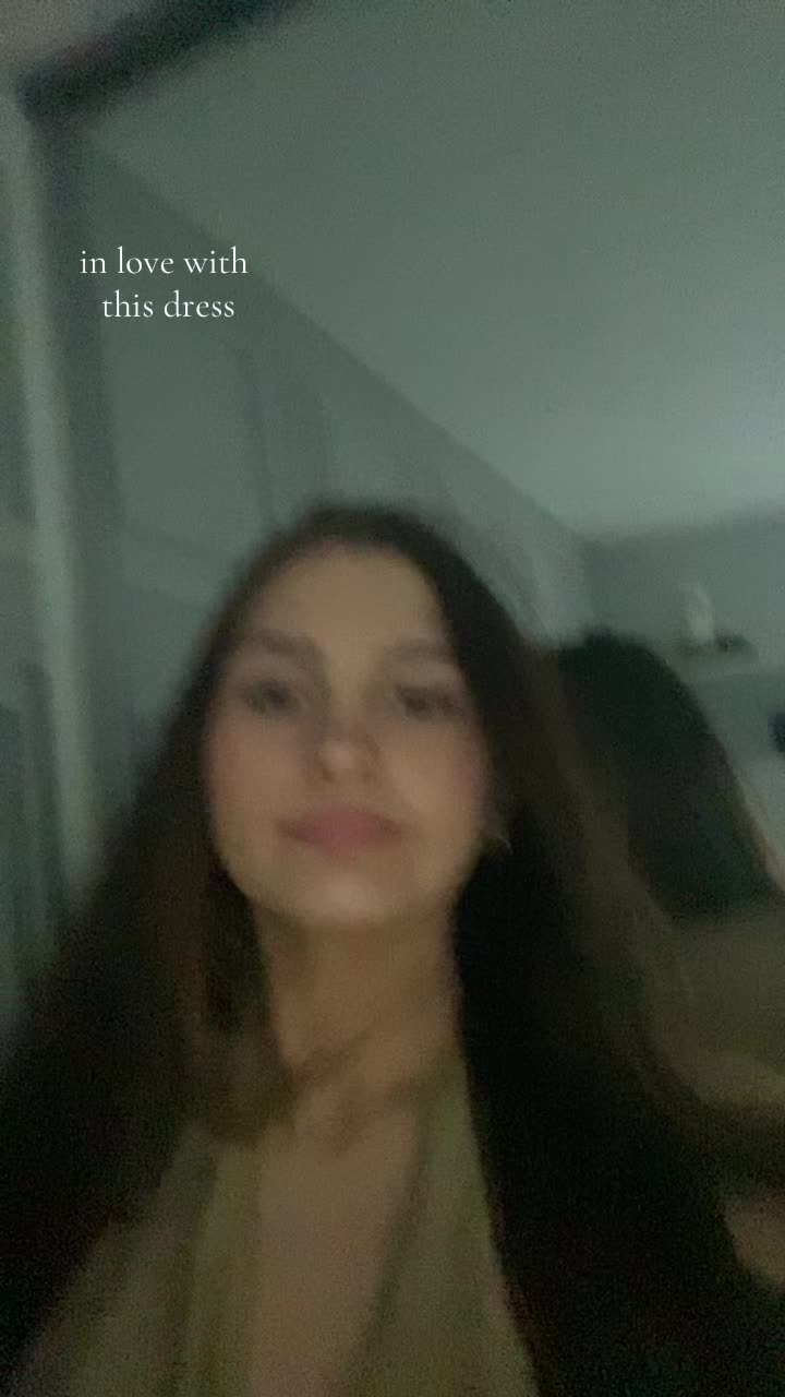 @🦦