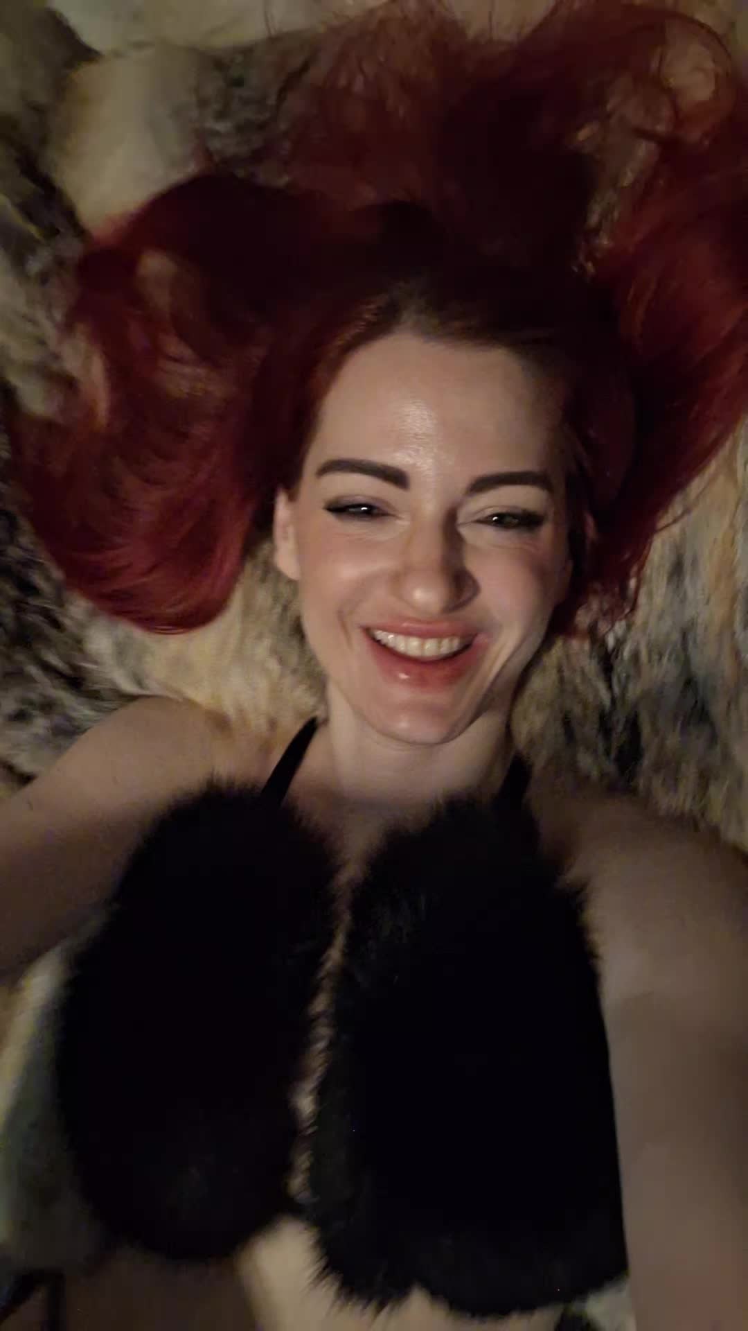 @foxy_flirt