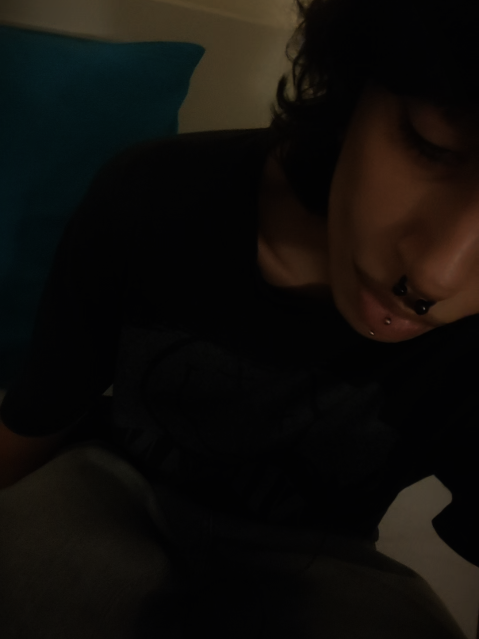 @L♫⃠