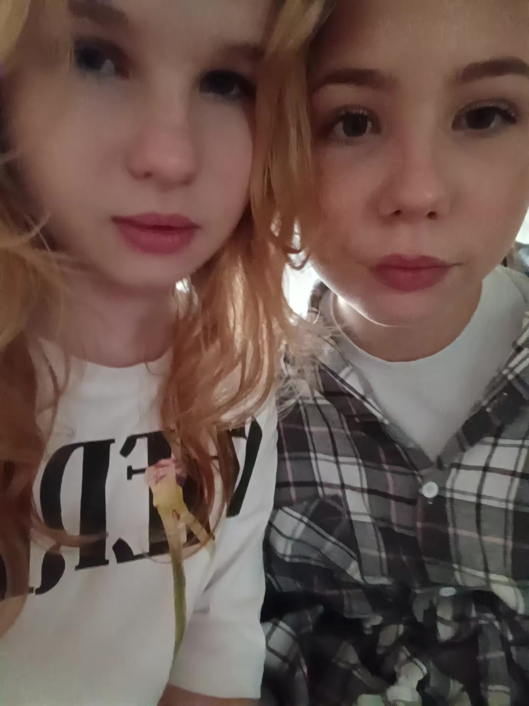 @яблоко.