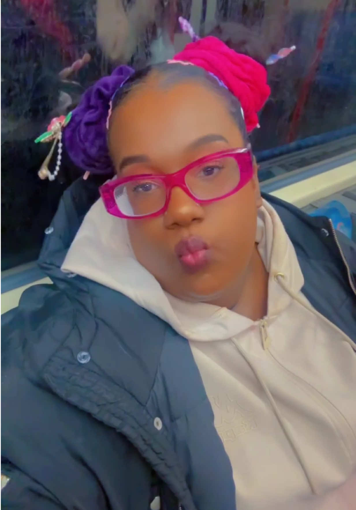 @🇩🇲Vassie Pinkz🇨🇻🇬🇧