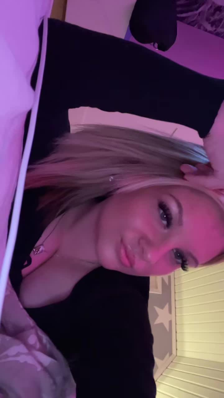 @𝓜𝓮𝓵𝓲𝓼𝓼𝓪 🎀