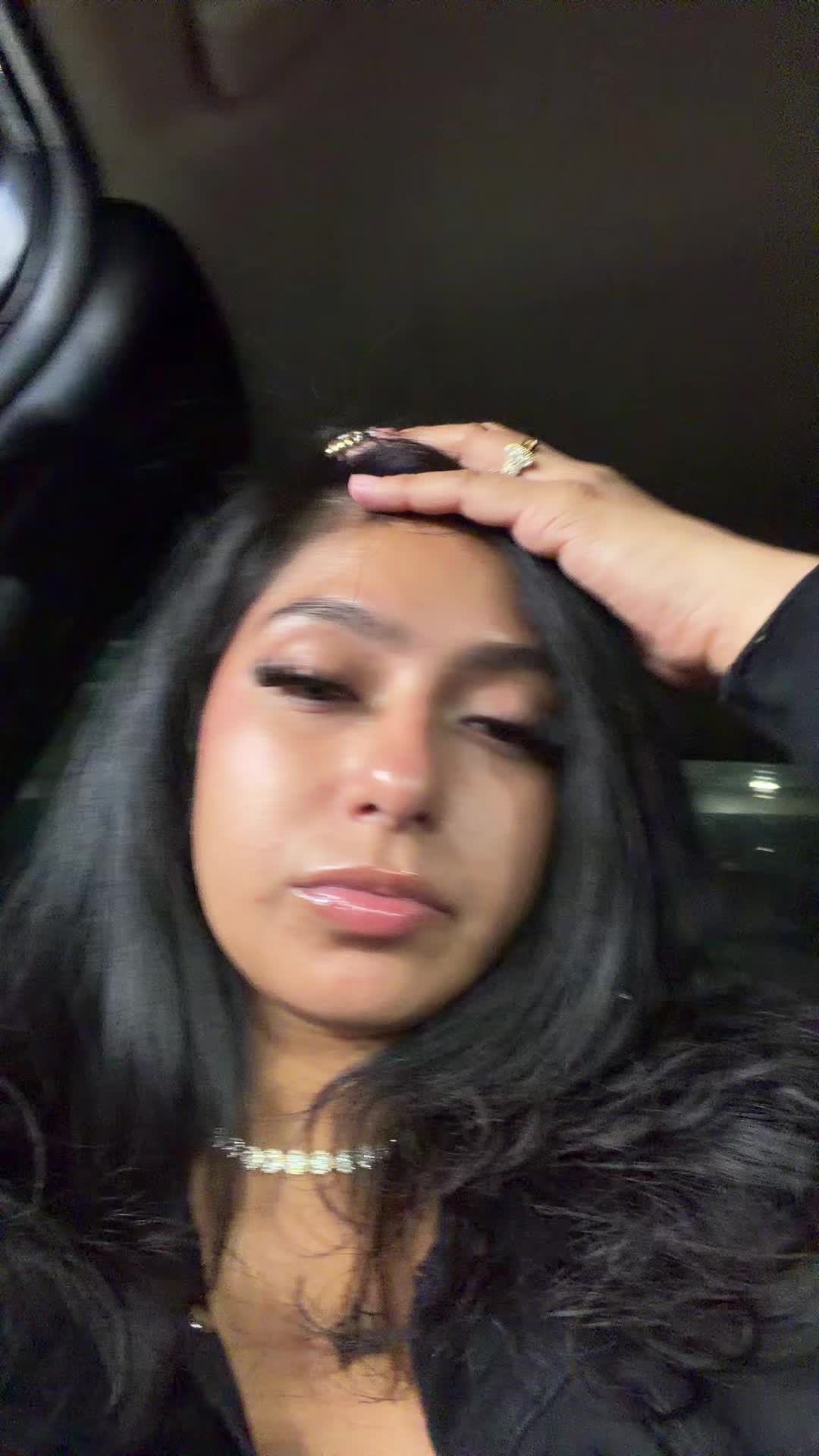 @lili2legit