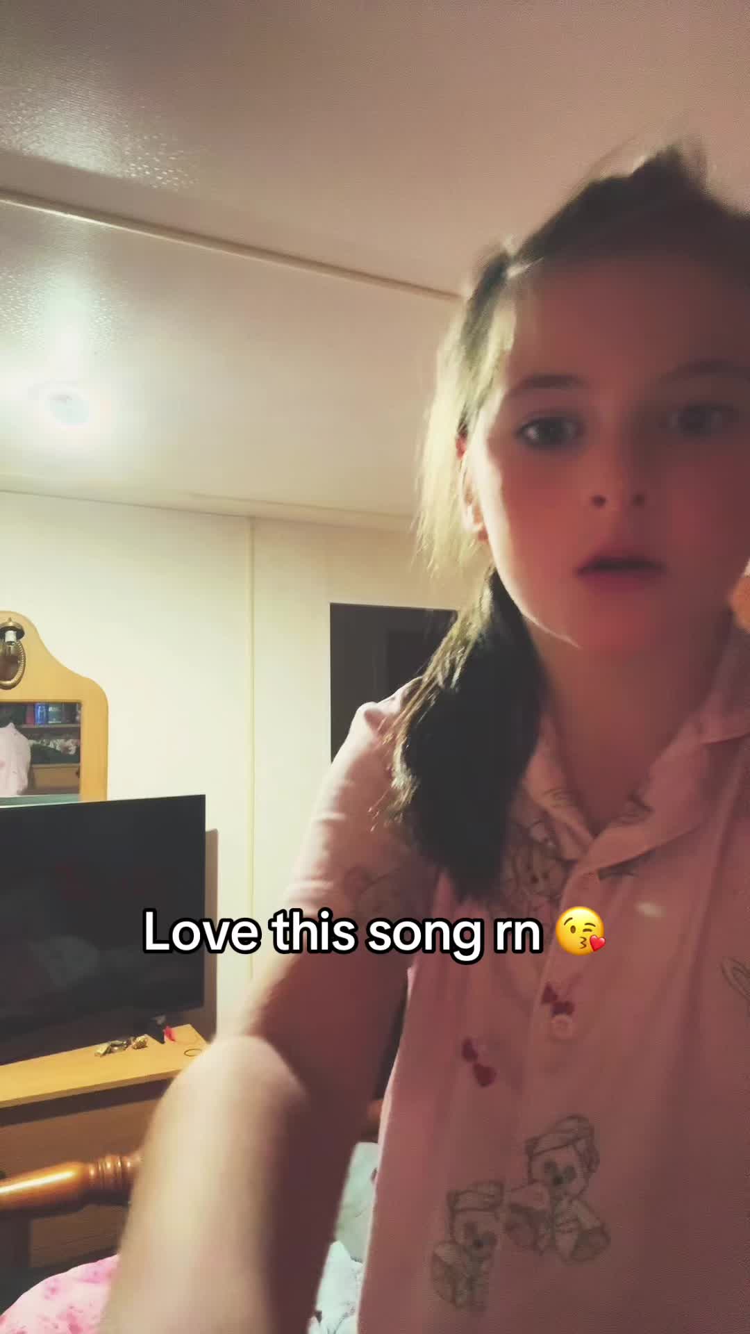 @Poppy ๐๐บ