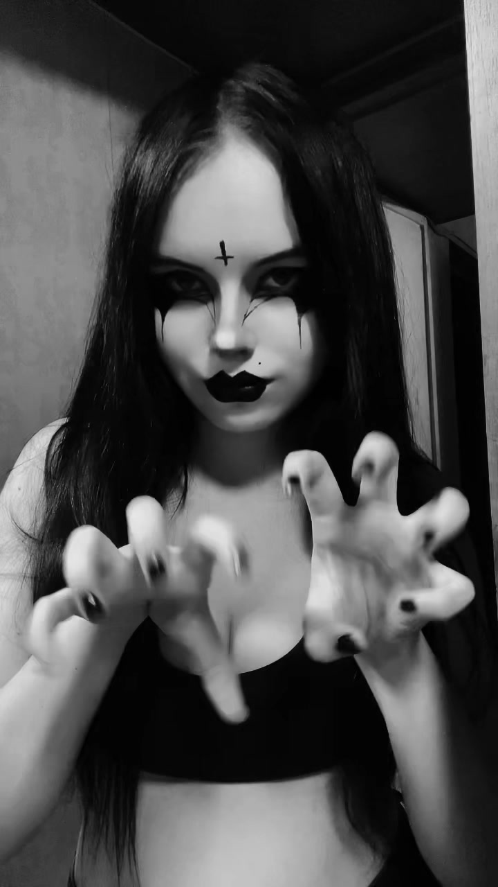 @🐈&zwj;⬛ ♀𝐋𝐢𝐧𝐝𝐋𝐞𝐢𝐝 ♫⃠ 🥩