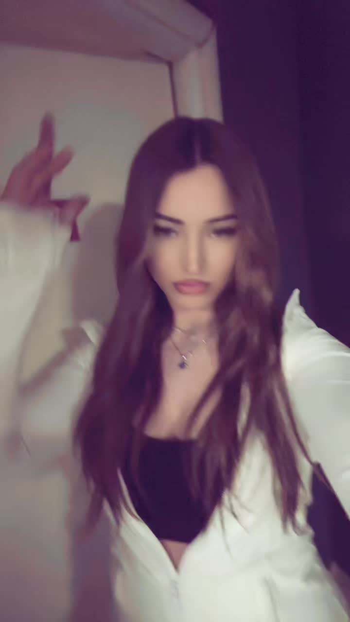 @enesa_hajzeri