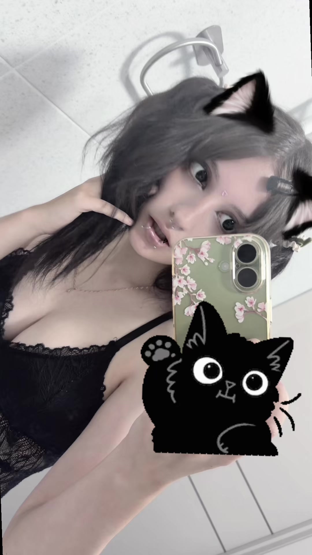 @urhikky