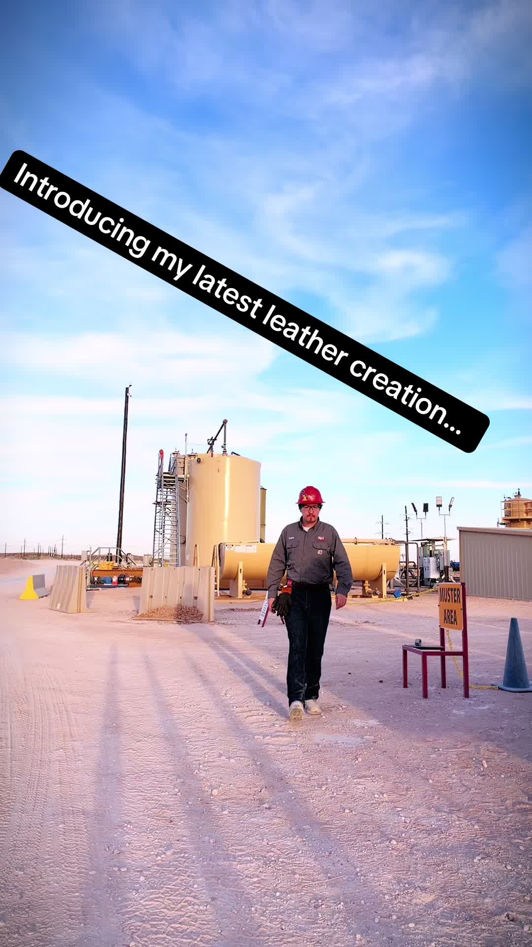 @FireLillyLeather