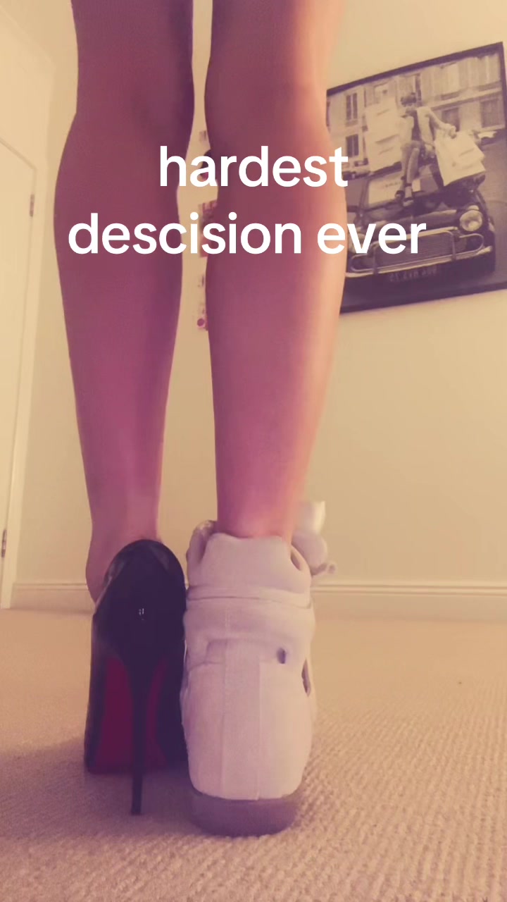 @Ella