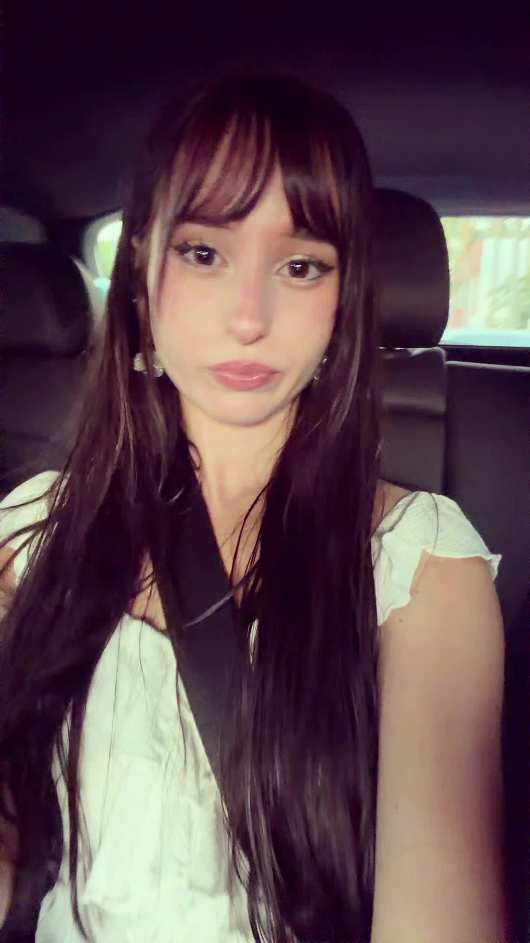 @🌺~ 𝓙𝓾𝓷𝓮 ~🌺