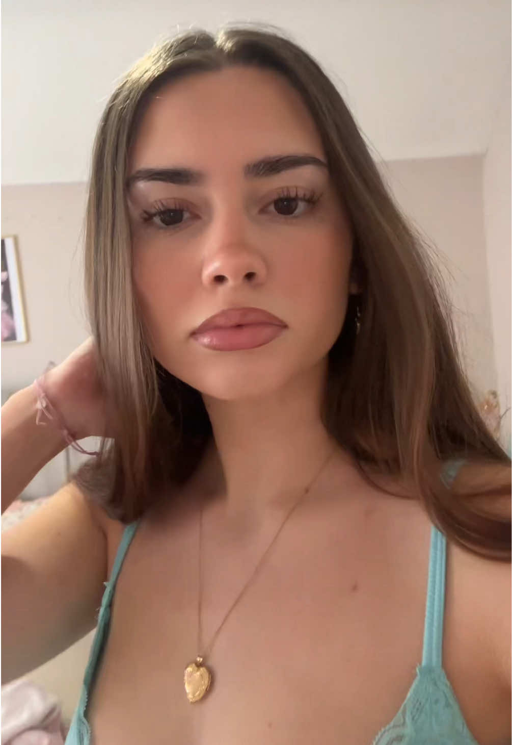 @𝐿𝒾𝓋 🧁🪽🦌