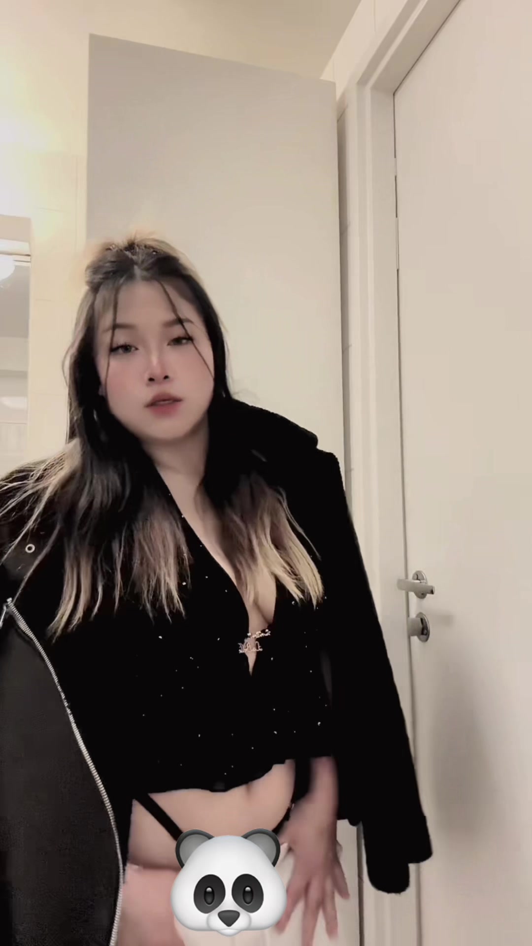 @𝐸𝓋𝑒𝓁𝒾𝒾𝓃𝒶🐰