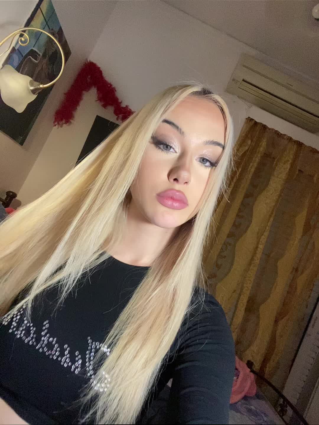 @𝒟𝒾𝓂𝒾𝒾𝒾
